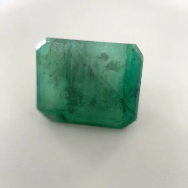 Emerald 8.10-carat
